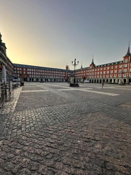 Apartment Economico Piso En Centro Madrid